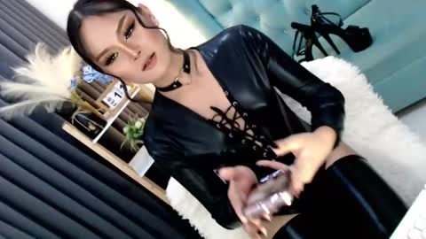 Cleo online show from 02/11/25, 05:47