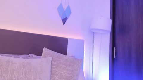 . Cleo Jhonson . online show from 03/03/25, 12:48