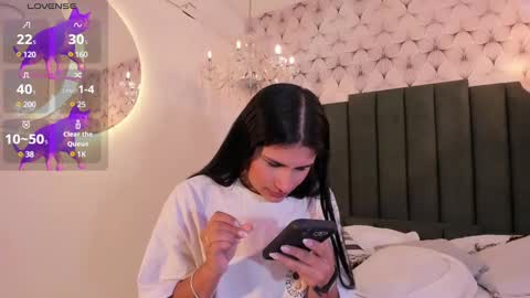 Snapshot of cleopatraa1 chatting on 01/06/25, 07:35 Cleopatra online show from 01/06/25, 07:35
