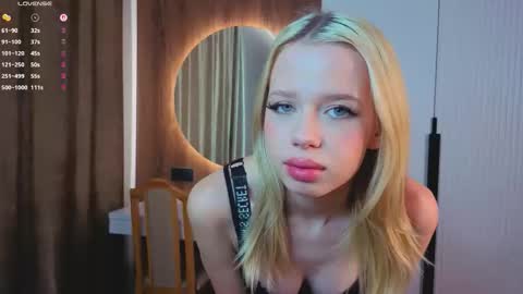 Aria online show from 11/23/25, 11:43