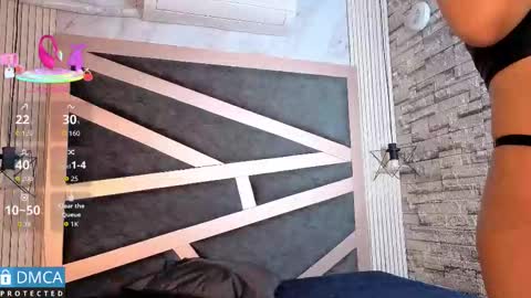 Snapshot of clhoee_ chatting on 11/24/25, 03:06 Clhoe online show from 11/24/25, 03:06