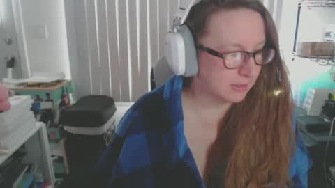 Snapshot of climaxfairy chatting on 02/12/25, 03:49 Kate online show from 02/12/25, 03:49