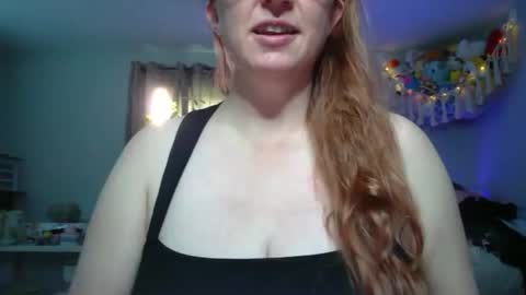 Snapshot of climaxfairy chatting on 10/15/25, 12:49 Kate online show from 10/15/25, 12:49