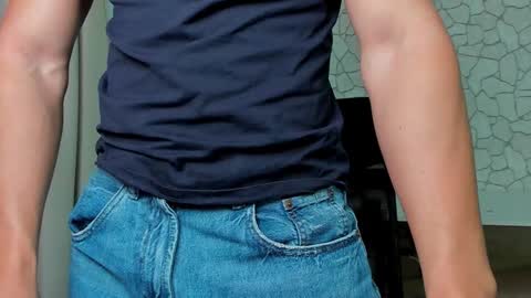 Snapshot of clintmasterss chatting on 11/14/25, 06:23 ClintMasterss online show from 11/14/25, 06:23