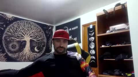 Snapshot of clintwood12 chatting on 11/27/25, 08:27 chad online show from 11/27/25, 08:27