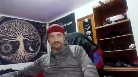 Snapshot of clintwood12 chatting on 11/29/25, 01:30 chad online show from 11/29/25, 01:30