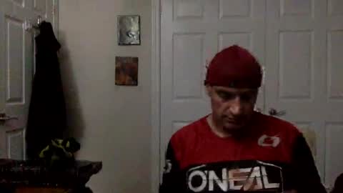 Snapshot of clintwood12 chatting on 07/14/26, 02:27 chad online show from 07/14/26, 02:27