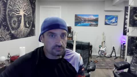 Snapshot of clintwood12 chatting on 08/03/26, 02:21 chad online show from 08/03/26, 02:21