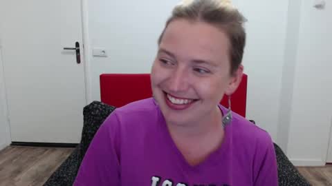 Syl  online show from 03/10/25, 06:12