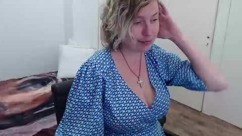 Syl  online show from 02/17/26, 09:28