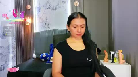 Cloe online show from 06/09/26, 12:50