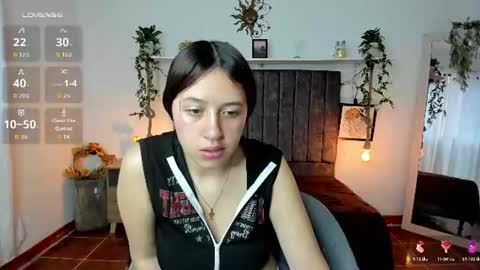 cloe_7 online show from 06/14/26, 12:18