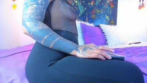 Snapshot of cloe_bridge chatting on 01/05/25, 02:06 Cloe Bridgee online show from 01/05/25, 02:06