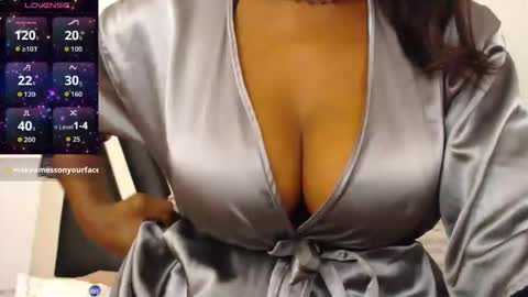 CLOE online show from 01/16/26, 01:48