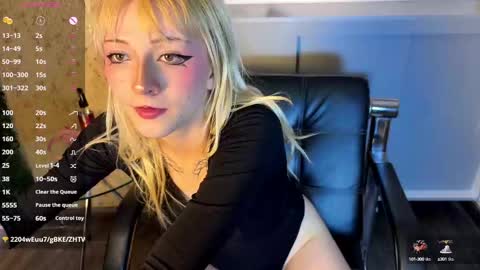  CLOE  online show from 09/11/25, 08:53