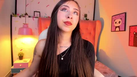 Cloe  online show from 01/25/25, 09:04