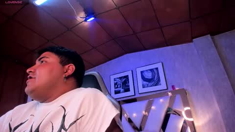 Cloe x Billy online show from 12/01/25, 01:49