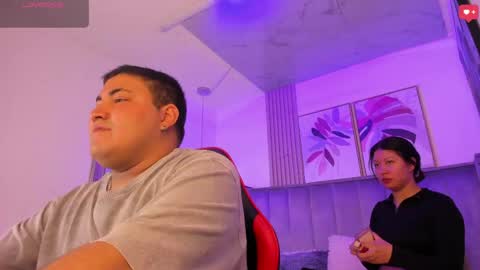 Cloe x Billy online show from 04/23/26, 12:15