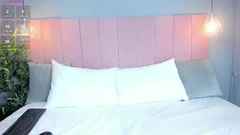 Snapshot of cloeblackx chatting on 09/17/25, 04:25 C L O E online show from 09/17/25, 04:25