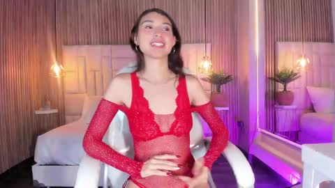 Snapshot of cloeblackx chatting on 09/28/25, 05:57 C L O E online show from 09/28/25, 05:57