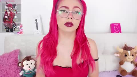 Snapshot of cloee_lovee chatting on 05/26/26, 11:12 cloee lovee online show from 05/26/26, 11:12