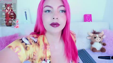 Snapshot of cloee_lovee chatting on 05/27/26, 07:11 cloee lovee online show from 05/27/26, 07:11
