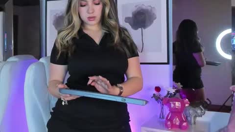 cloeecoopererer online show from 02/18/26, 11:50