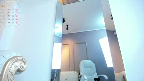 Snapshot of cloehap chatting on 12/24/24, 03:16 Cloe online show from 12/24/24, 03:16