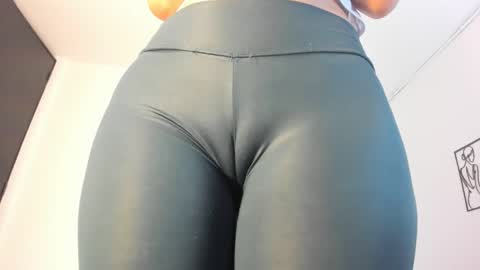 cloe online show from 01/07/25, 07:17