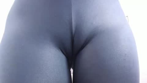 cloe online show from 02/27/25, 01:48