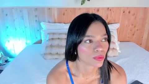 Chloe Smith online show from 04/14/26, 12:00