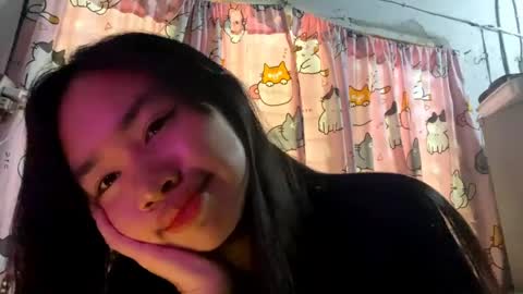 Mikki online show from 04/22/26, 05:43