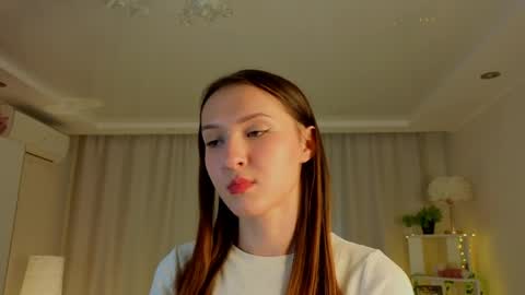 Diana online show from 04/23/26, 02:19