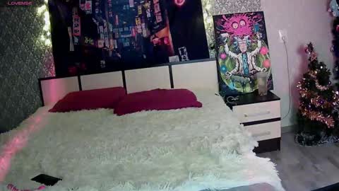 closertous online show from 01/11/26, 02:33