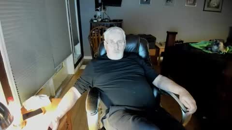 Snapshot of cloudalert62 chatting on 02/01/26, 05:06 cloudalert62 online show from 02/01/26, 05:06