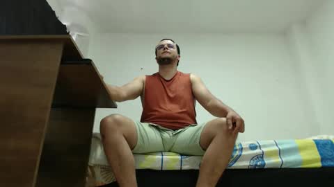 cloudsfunxxx online show from 05/05/26, 03:20