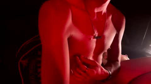 Snapshot of cloudsixtnine chatting on 09/18/25, 09:00 Drew online show from 09/18/25, 09:00