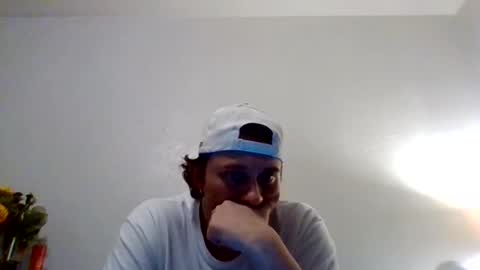 tallhungandcloudy online show from 02/19/26, 03:24