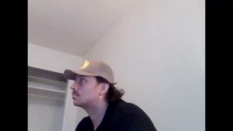 tallhungandcloudy online show from 02/22/26, 10:08