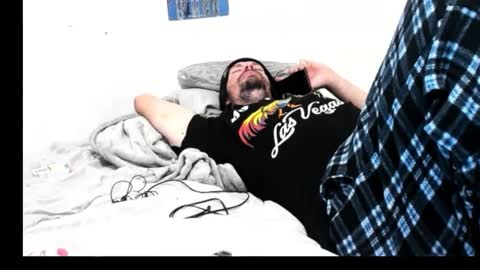 cloudyystarr666 online show from 10/05/25, 10:18