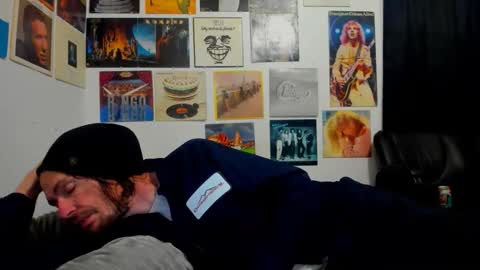 cloudyystarr666 online show from 01/11/26, 08:30