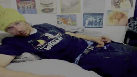 cloudyystarr666 online show from 01/12/26, 04:29