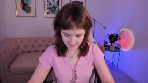  Clover  follow me  online show from 12/03/24, 02:05