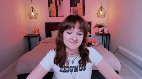  Clover  follow me  online show from 02/02/25, 01:52