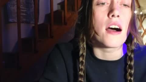 Clover online show from 01/10/25, 10:36