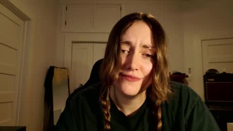 Clover online show from 12/16/25, 03:33