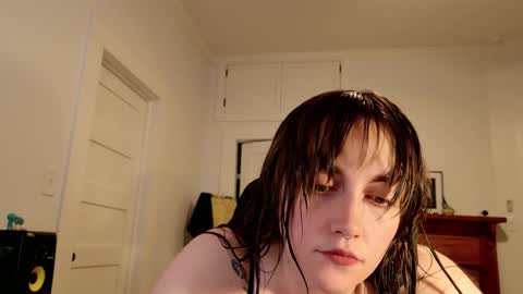 Clover online show from 02/16/26, 09:49