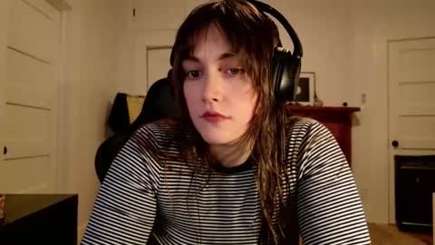 Clover online show from 02/17/26, 06:10