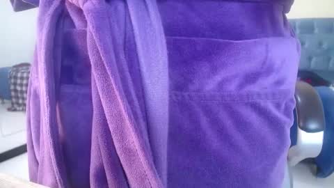 emely dolce online show from 12/05/24, 08:11