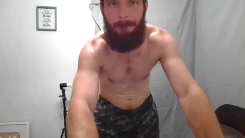 Snapshot of clubb86 chatting on 02/22/26, 11:42 Maxxdieselx69 online show from 02/22/26, 11:42